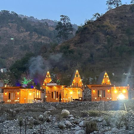 Cabana Riverside Resort - Kainchi Dham Nainital Bagian luar foto