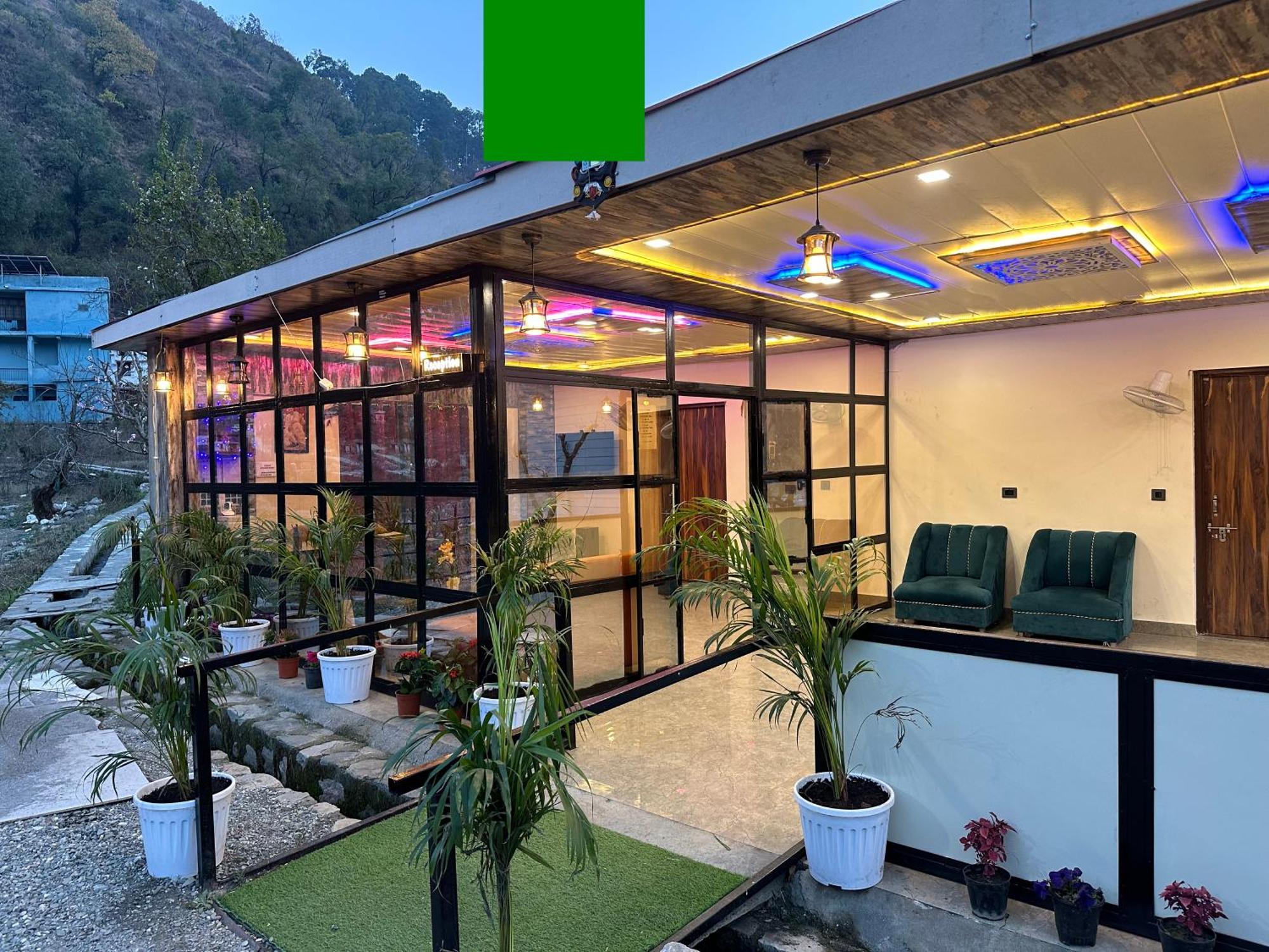 Cabana Riverside Resort - Kainchi Dham Nainital Bagian luar foto